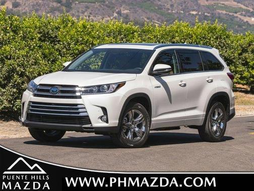 2017 Toyota Highlander LE Plus