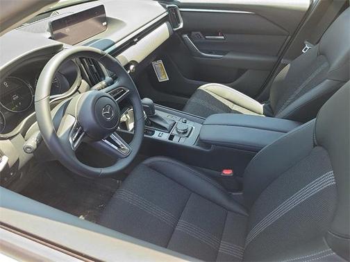 2025 Mazda CX-50 Hybrid Preferred Package