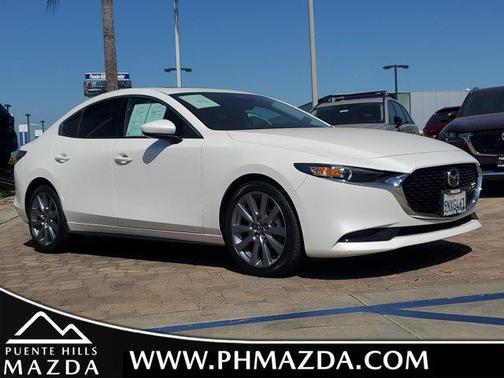 Snowflake White Pearl 2024 Mazda Mazda3 FWD w/Preferred Package
