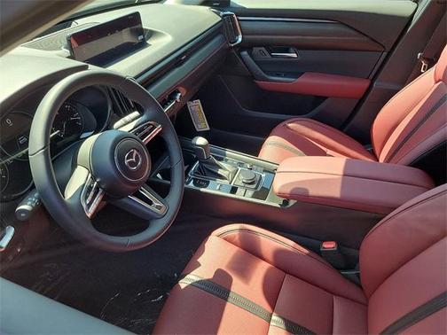 2025 Mazda CX-50 Hybrid Premium Plus Package