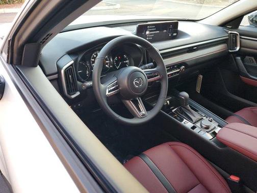 2026 Mazda CX-50 Premium