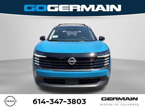 Arctic Ice Blue/Black 2026 Nissan Kicks SR