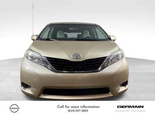 2014 Toyota Sienna LE