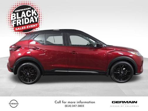 2023 Nissan Kicks SR