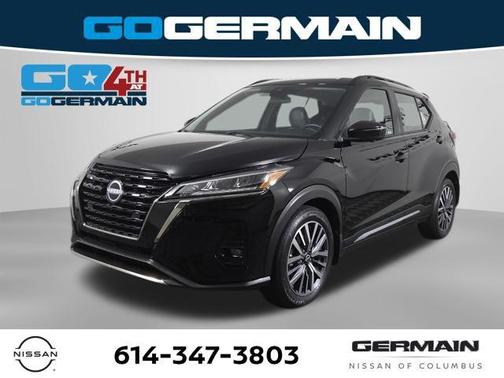 Super Black 2024 Nissan Kicks SR