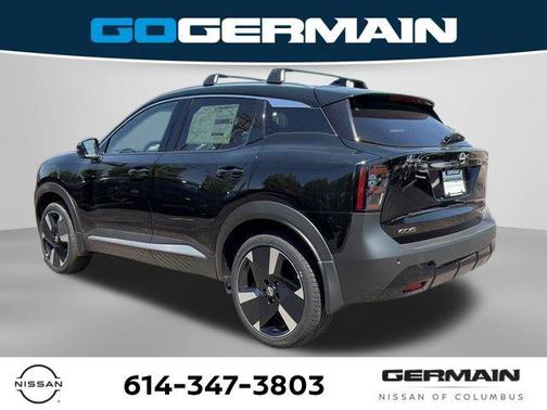 Super Black 2026 Nissan Kicks SR