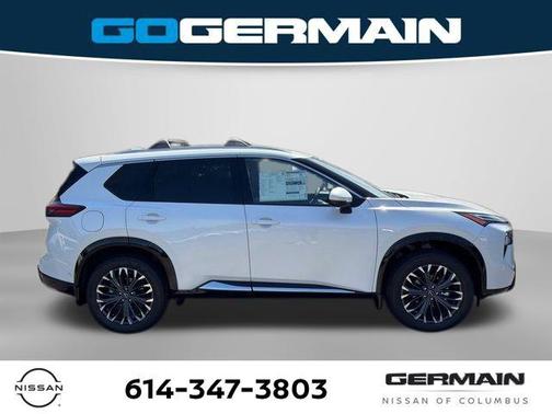 Everest White Pearl Tricoat 2026 Nissan Rogue Platinum
