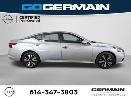 Brilliant Silver Metallic 2022 Nissan Altima 2.5 SV