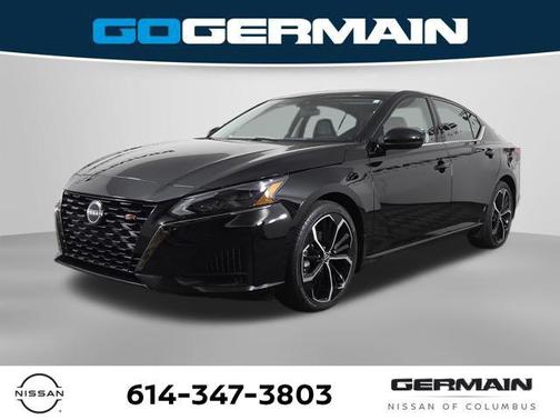 Super Black 2023 Nissan Altima 2.5 SR