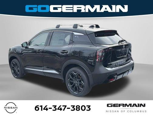 Super Black 2026 Nissan Kicks SR