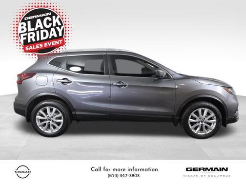 2022 Nissan Rogue Sport SV