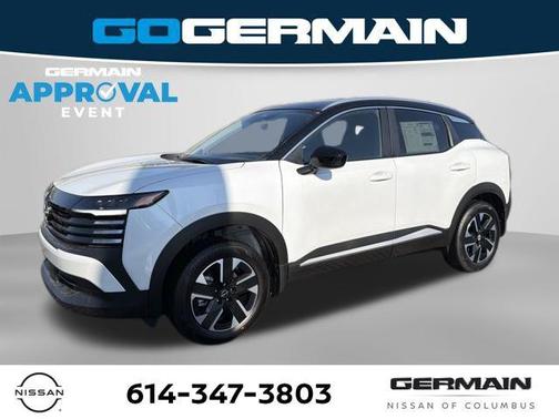 Aspen White/Super Black 2026 Nissan Kicks SV