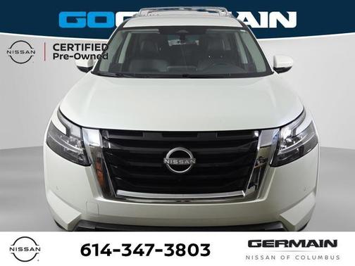 2023 Nissan Pathfinder SL