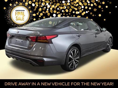 2022 Nissan Altima 2.5 SR