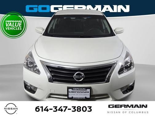 Pearl White 2015 Nissan Altima 2.5 SV