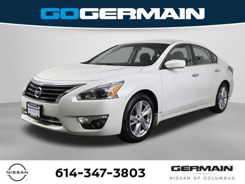 Pearl White 2015 Nissan Altima 2.5 SV
