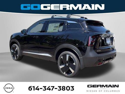 Super Black 2026 Nissan Kicks SR