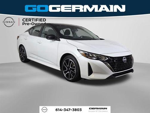 Aspen White Tricoat/Super Black 2024 Nissan Sentra SR