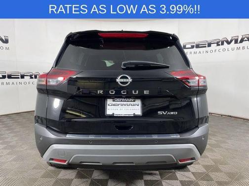 2022 Nissan Rogue SV