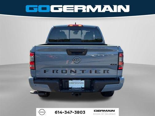 Boulder Gray Pearl 2026 Nissan Frontier SV