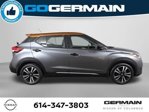 Gun Metallic/Monarch Orange 2020 Nissan Kicks SR