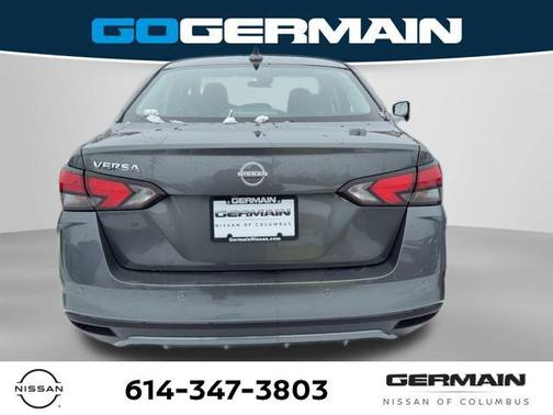 Gun Metallic 2025 Nissan Versa 1.6 SV