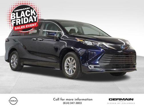 2024 Toyota Sienna XLE