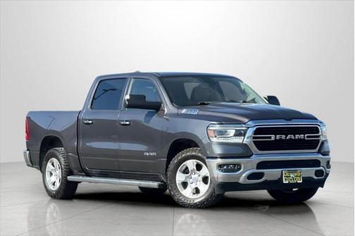 2020 RAM 1500 Big Horn Crew Cab 4x4 57' Box