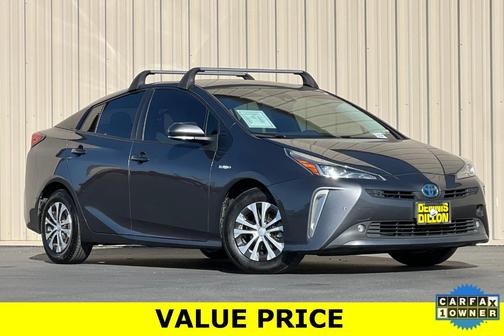 2021 Toyota Prius XLE