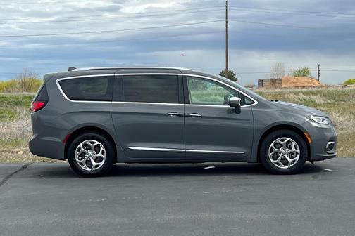 2021 Chrysler Pacifica Limited