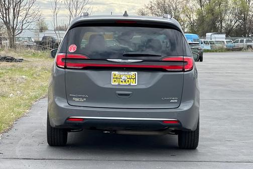 2021 Chrysler Pacifica Limited