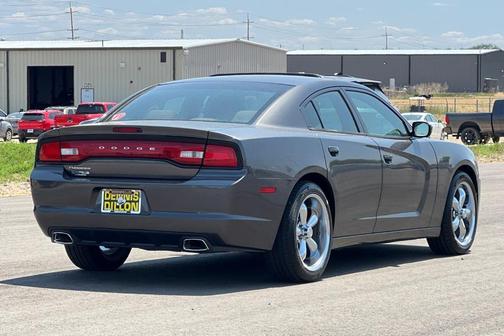 2014 Dodge Charger SE