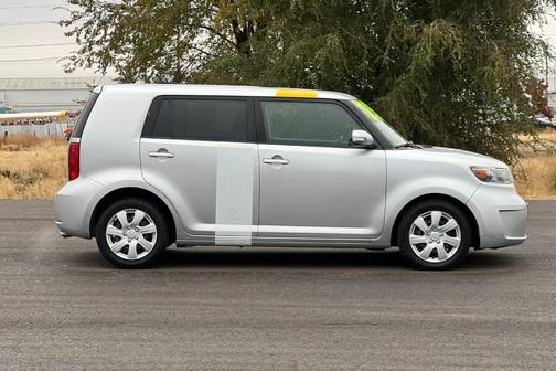 2008 Scion xB