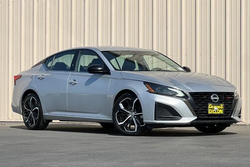 2023 Nissan Altima 2.5 SR