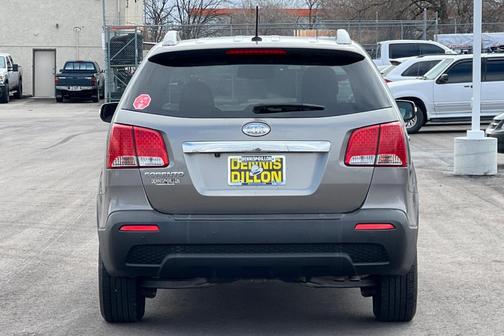 2012 Kia Sorento LX
