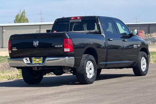 2017 RAM 1500 SLT