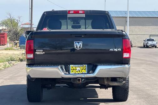 2017 RAM 1500 SLT