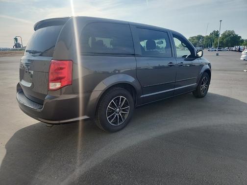 2015 Dodge Grand Caravan AVP/SE