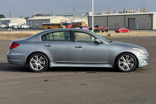 2014 Hyundai Genesis 3.8