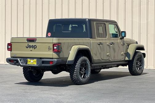 2025 Jeep Gladiator Sport