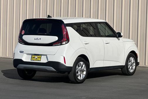 2023 Kia Soul LX