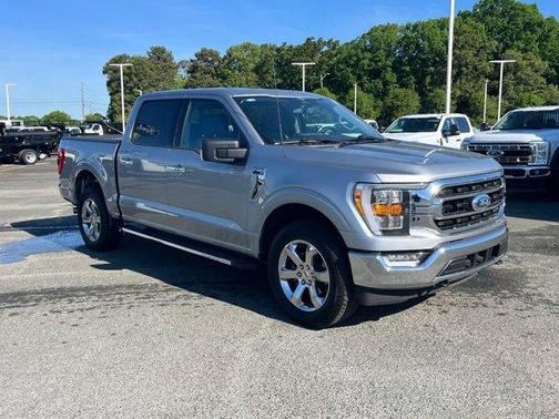 Iconic Silver Metallic 2023 Ford F-150 XLT