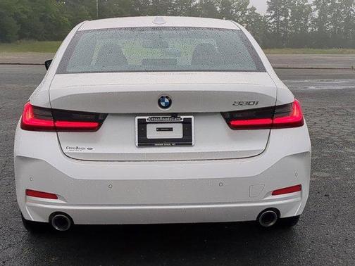 White Metallic 2024 BMW 330 i