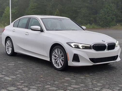 White Metallic 2024 BMW 330 i