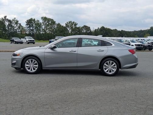 2024 Chevrolet Malibu LT W/1LT