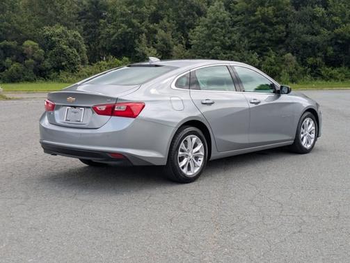 2024 Chevrolet Malibu LT W/1LT