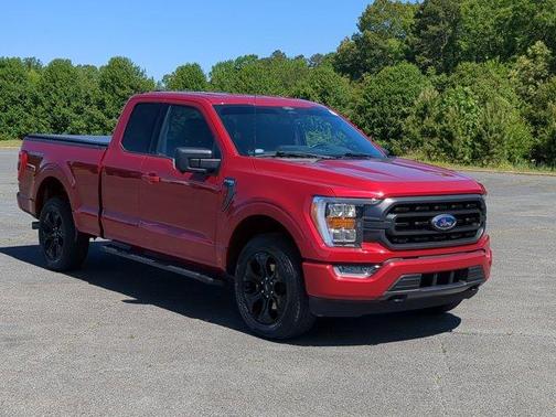 Red Metallic 2022 Ford F-150 XLT