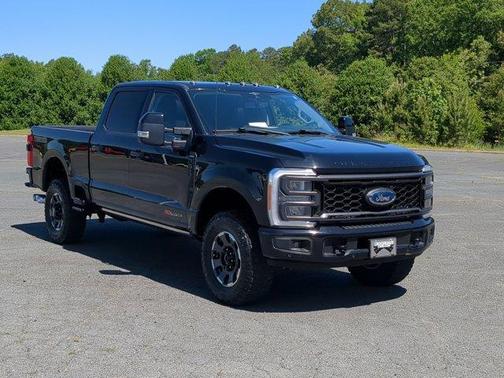 Black Metallic 2023 Ford F-250 Lariat