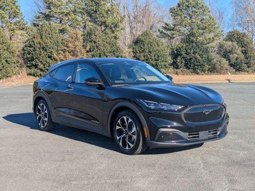 2025 Ford Mustang Mach-E Select