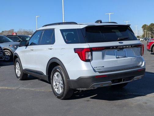 2026 Ford Explorer 